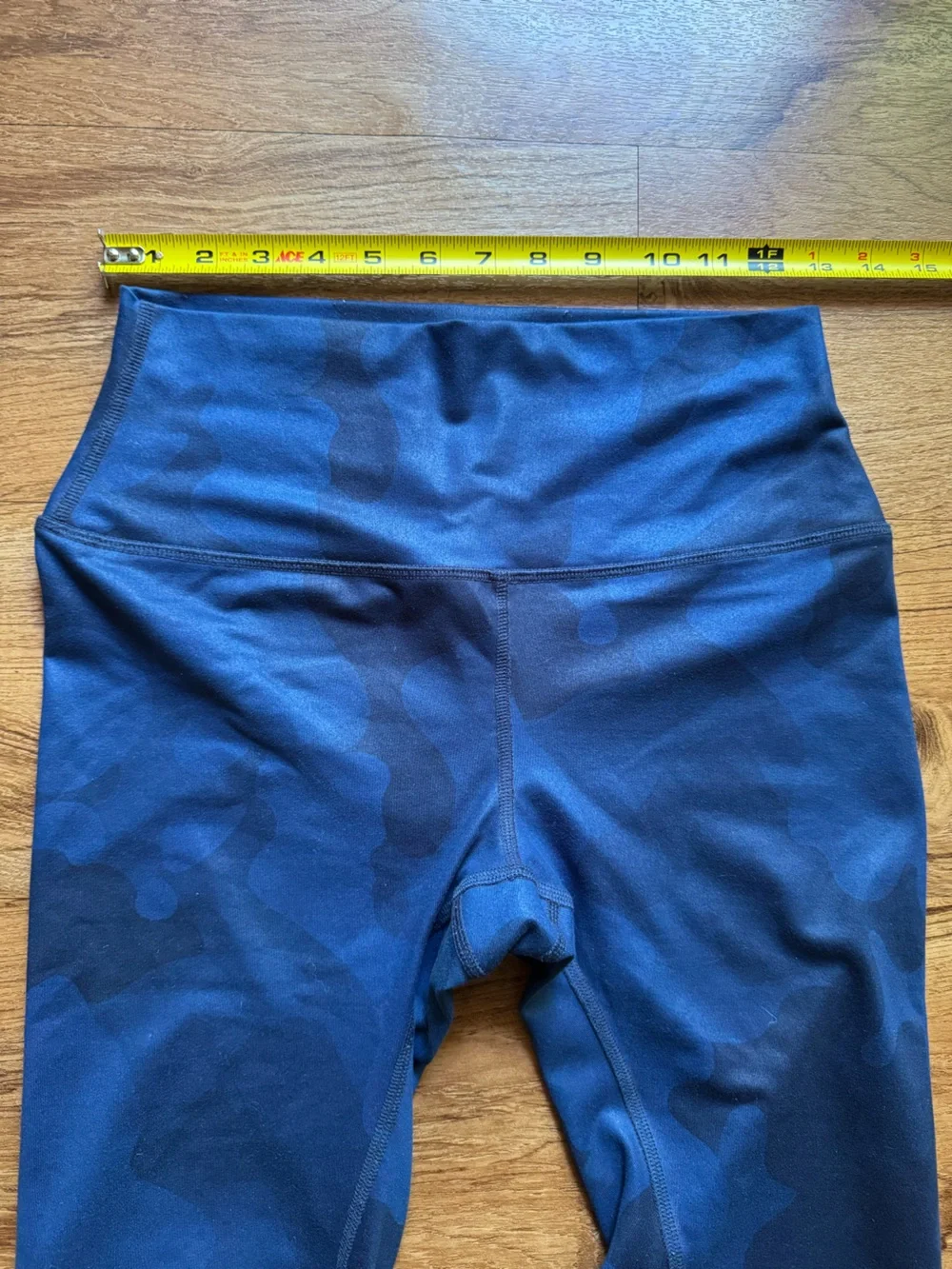 ALO Yoga blue camo